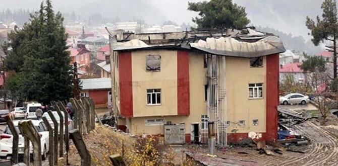 Aladağ’da 12 kişinin yaşamını yitirdiği yurt yangını davasında sekiz kişiye hapis cezası