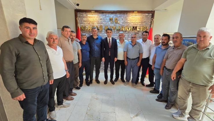 KAYMAKAM KURDU MUHTARLARLA VEDALAŞTI