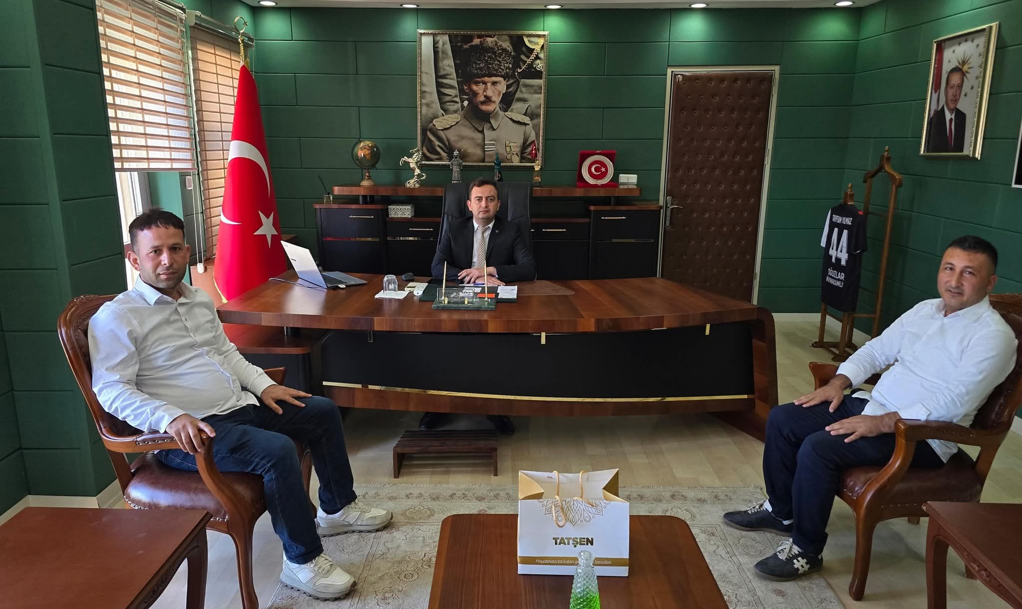 Araz Sürücü Kursundan Kaymakam Yılmaz’a Hayırlı Olsun Ziyareti